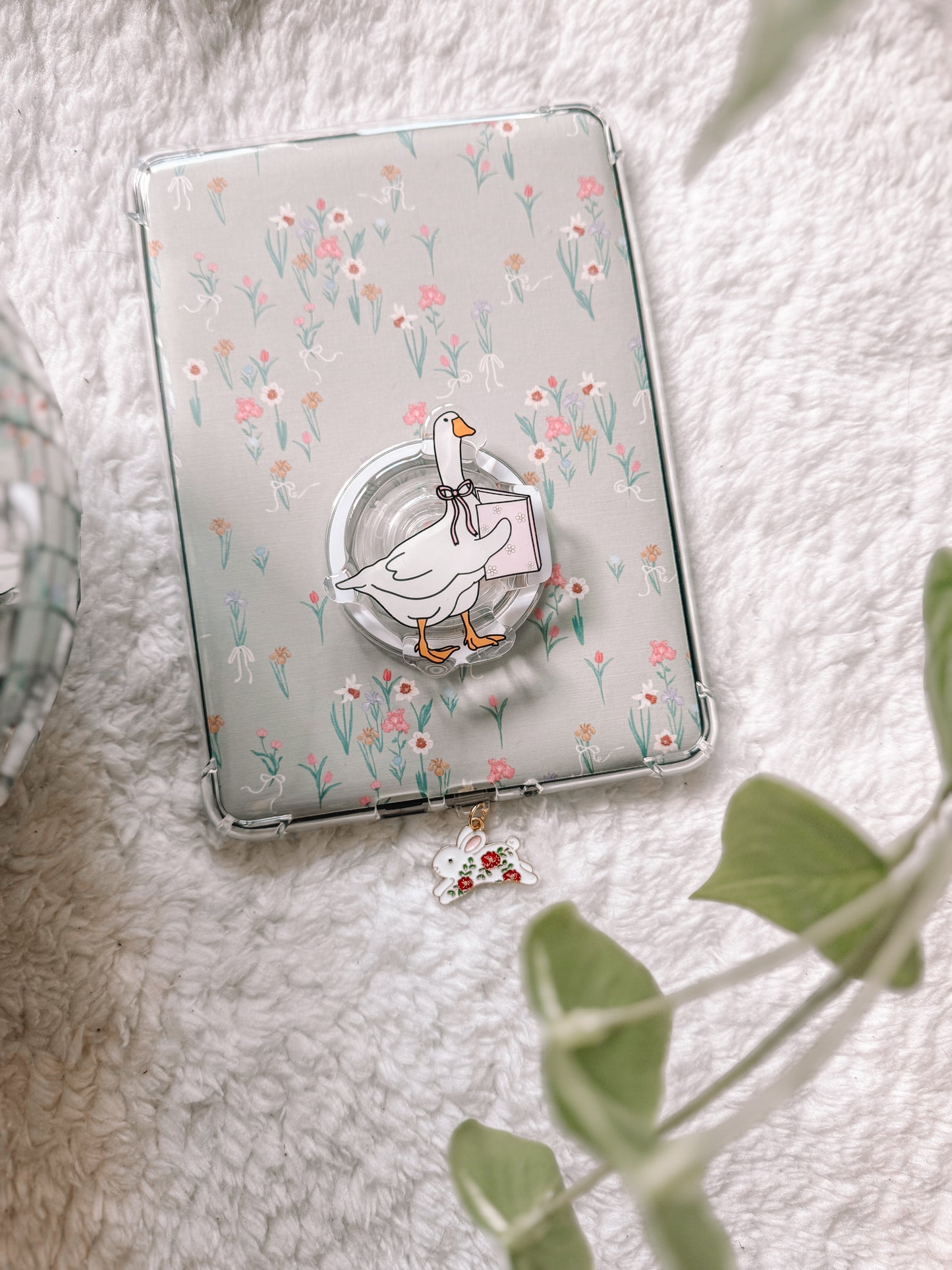 Kindle Charm, Spring and Summer Charms, Phone Charm, Ipad Charm, Usb C Charm, Bookish Merch, Kindle Accessories, Phone Accessories, USB-C Plug