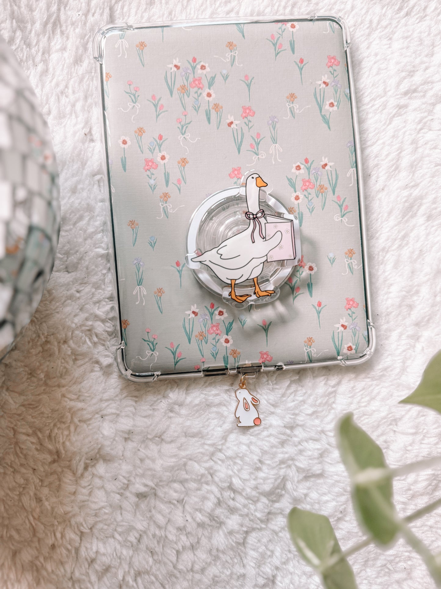 Kindle Charm, Spring and Summer Charms, Phone Charm, Ipad Charm, Usb C Charm, Bookish Merch, Kindle Accessories, Phone Accessories, USB-C Plug
